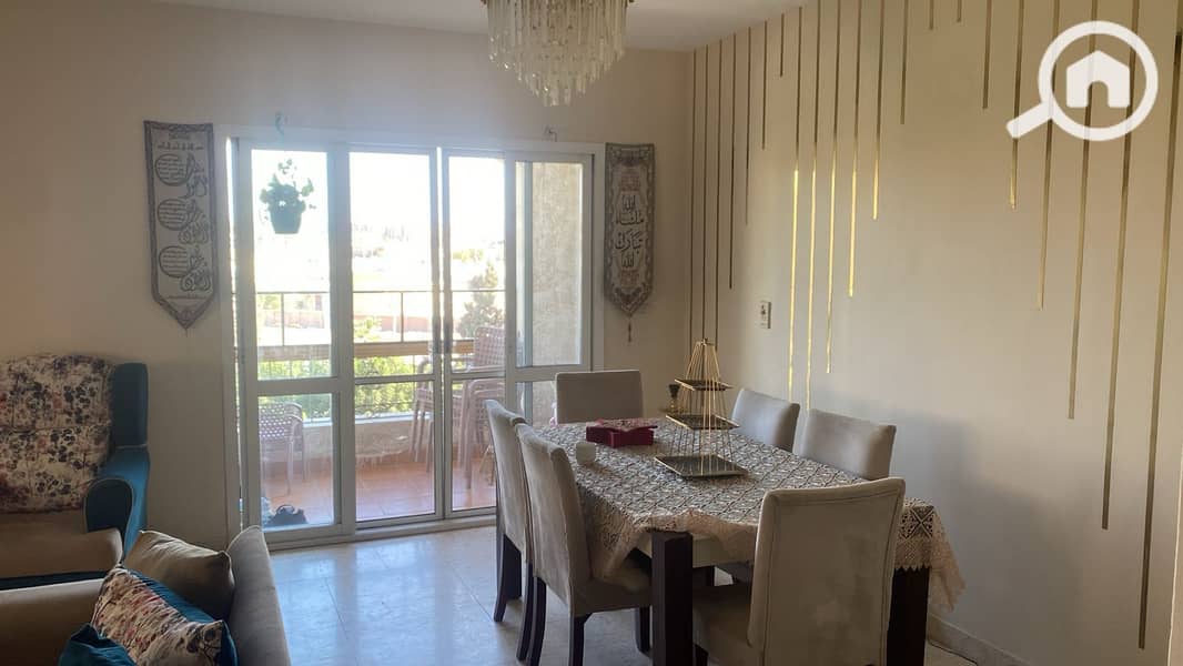 12 44c6f2b6-04b3-4b29-824d-029d0aff5c7f. jpeg