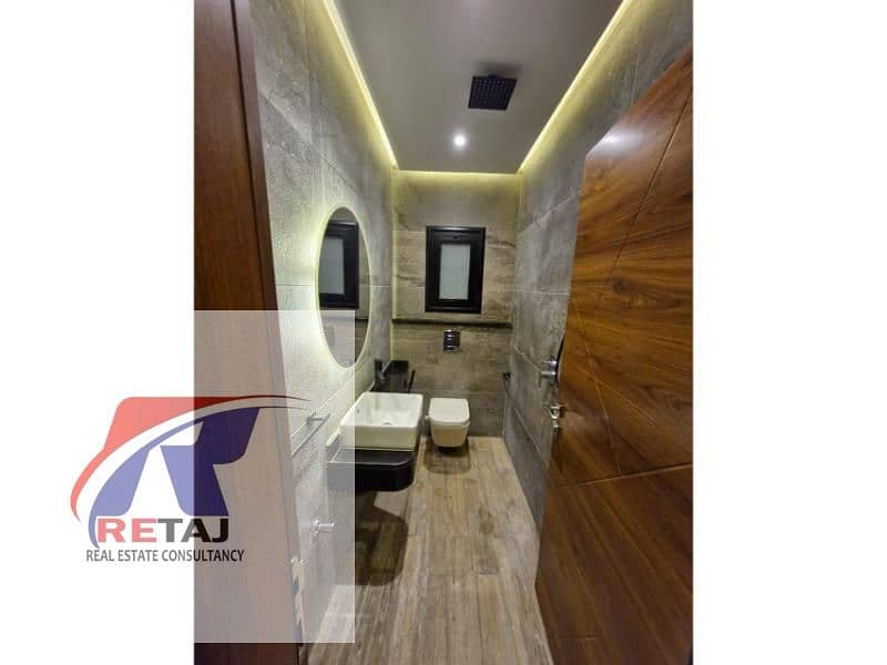 10 ca15c34d-77ac-43a1-8bf7-4bba31ac1bfa. jfif. jpg