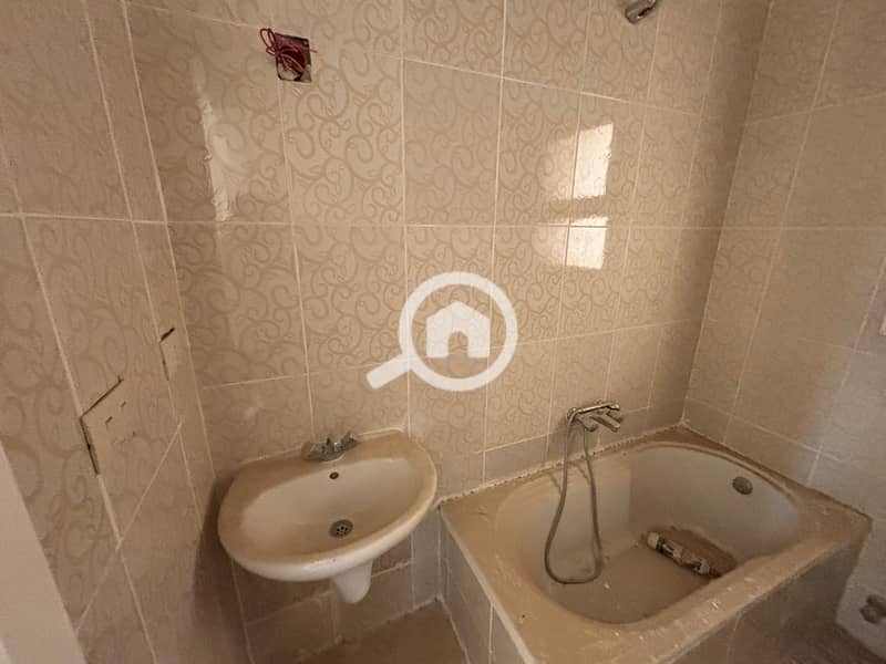 4 WhatsApp Image 2026-01-25 at 22.28. 18 (2). jpeg