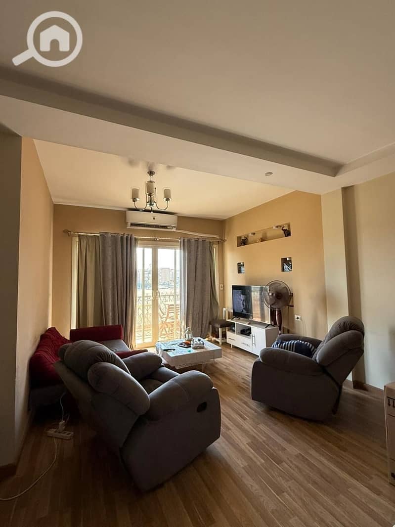 4 33c10797-9a17-4267-b0ba-428c21175120. jpeg