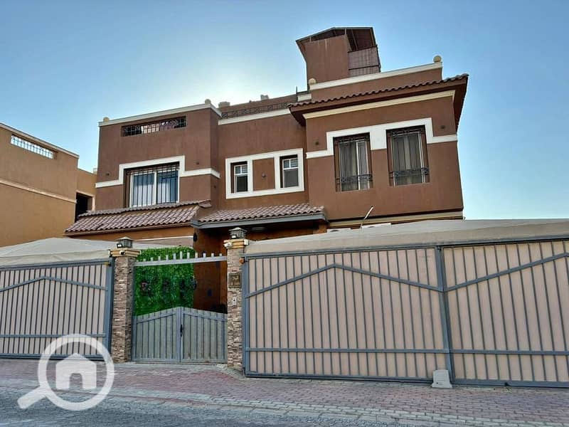 7 565109952_824880796909606_4316499140349035074_n. jpg