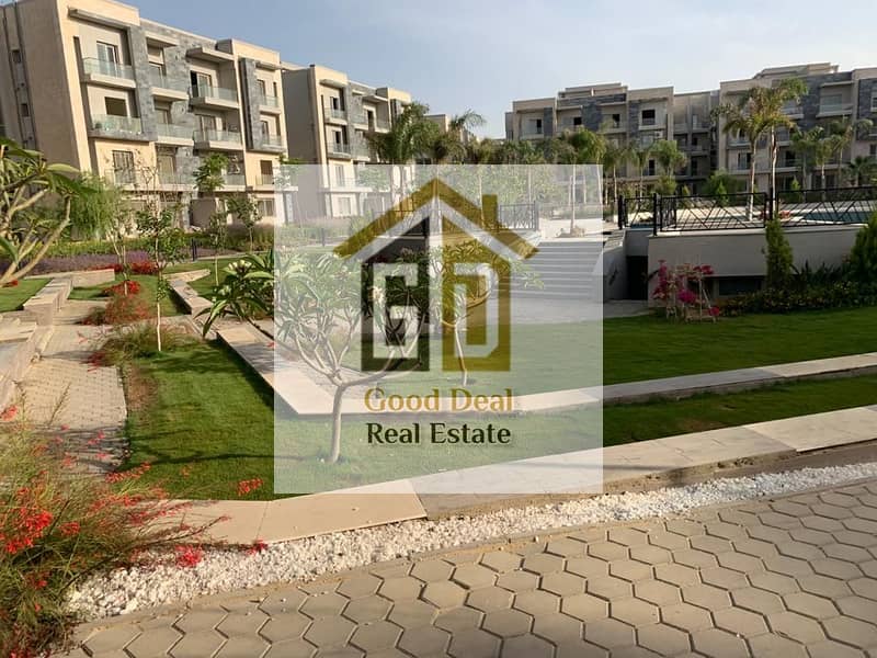 2 0484b677-001e-4d9c-8b5d-4519e74f7da5. jpg