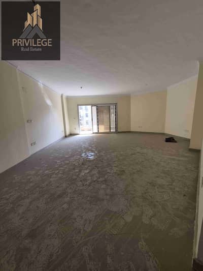 شقة 3 غرف نوم للايجار في المعادي، القاهرة - 138871. jpg