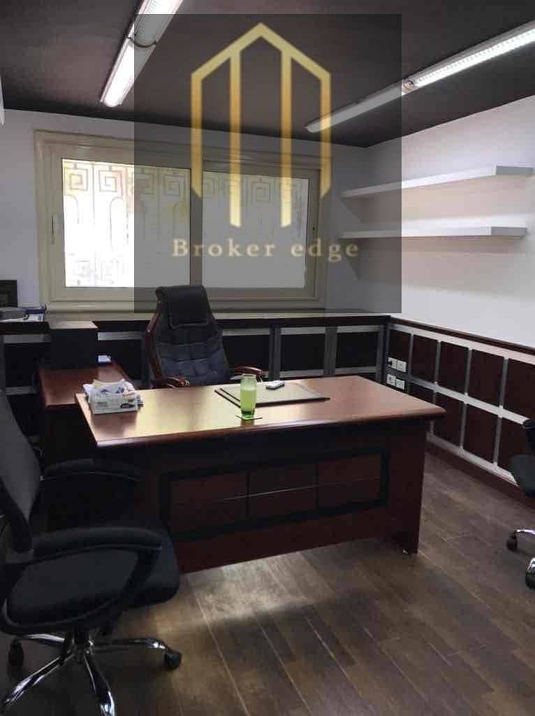 5 c5d4721c-ef38-456c-8a26-eb54e2abf8ca. jpg