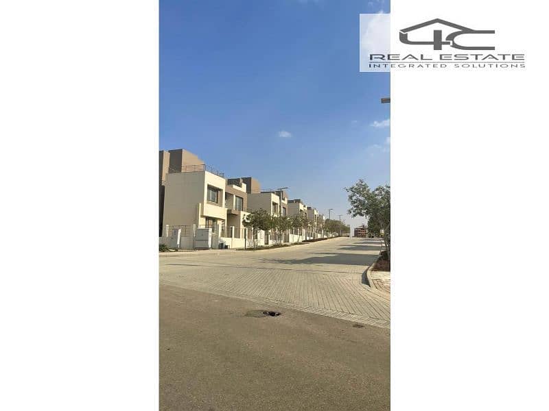 11 WhatsApp Image 2023-11-15 at 6.46. 11 PM. jpg