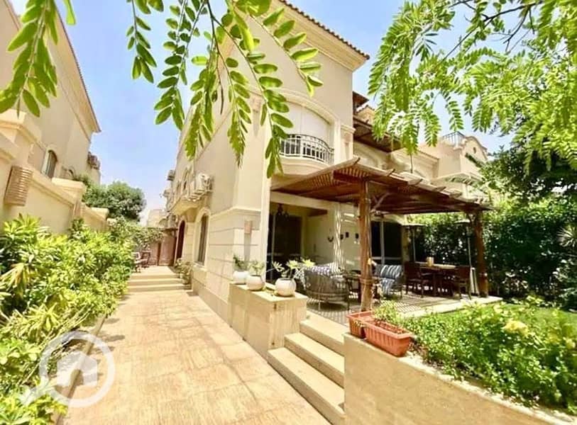 10 b1312db5-ccc2-4d4f-85c2-53d18db4289e. jpeg