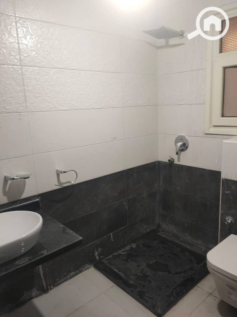 8 WhatsApp Image 2026-01-25 at 23.32. 44 (1). jpeg