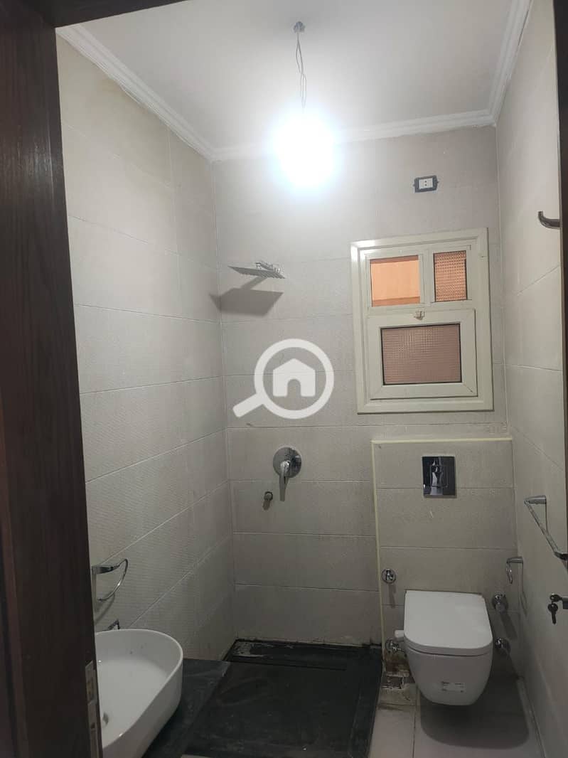 10 WhatsApp Image 2026-01-25 at 23.32. 44. jpeg