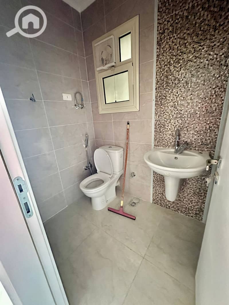 8 WhatsApp Image 2026-01-25 at 23.47. 32 (5). jpeg