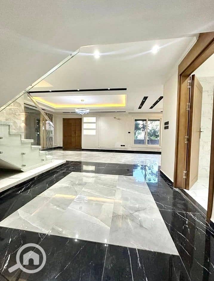 5 6506d627-0778-44ec-a6b1-666b937f17ad. jpeg