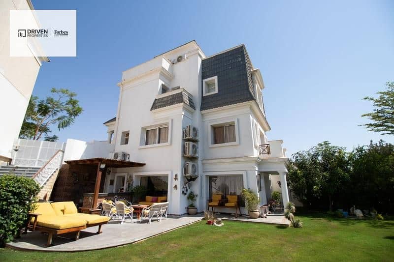 4 WhatsApp Image 2025-10-20 at 7.42. 26 PM. jpg