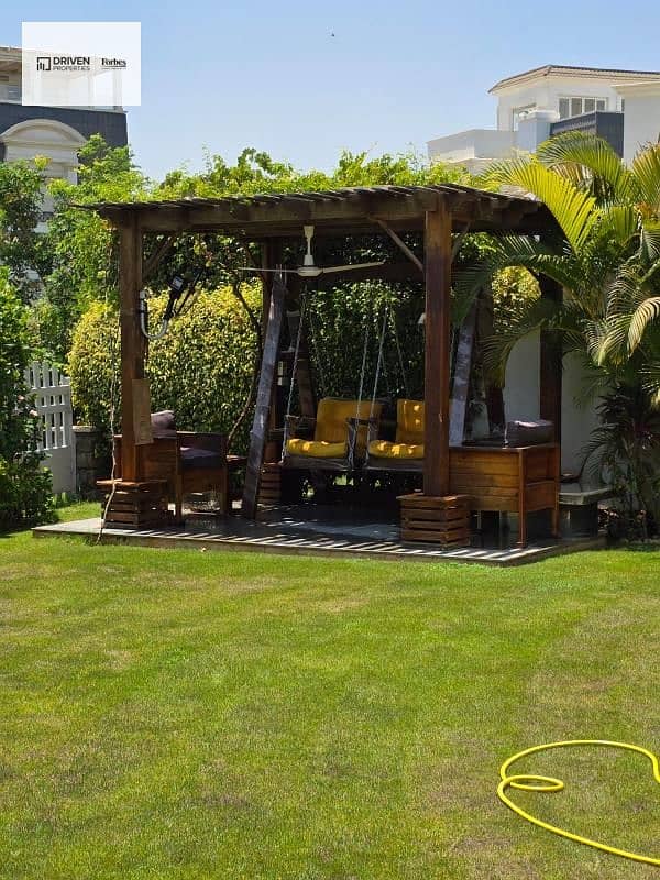 6 WhatsApp Image 2025-10-20 at 7.41. 45 PM (2). jpg