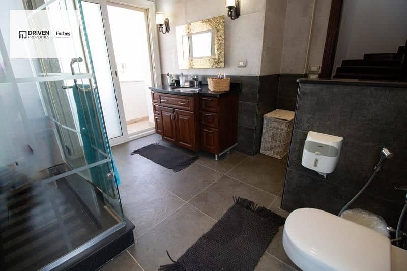 9 WhatsApp Image 2025-10-20 at 7.42. 27 PM (1). jpg