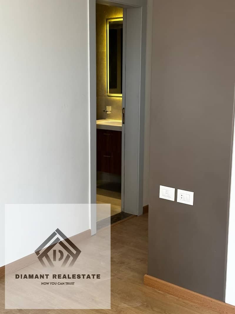 11 WhatsApp Image 2025-12-22 at 4.42. 47 PM. jpeg