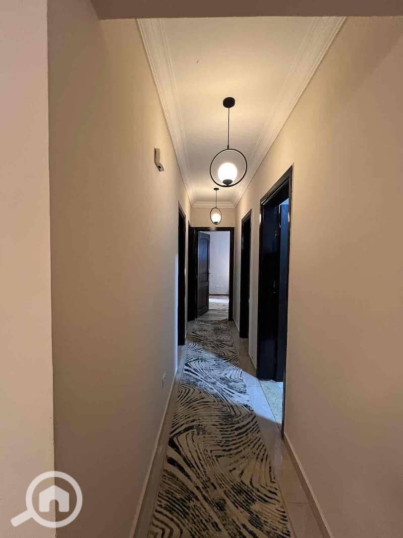 8 b0e281a2-d800-4600-a92a-6126cabd7260. jpg