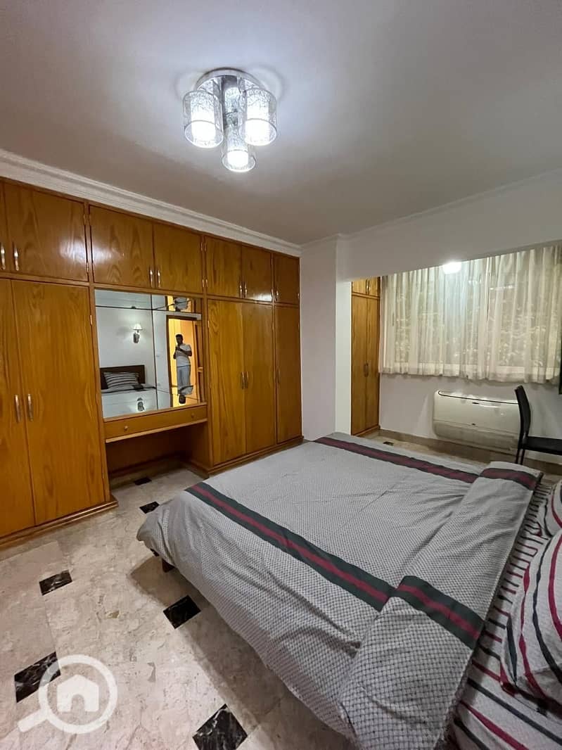 7 ef8114c4-9f24-40dd-a20a-f1c609d711c1. jpeg