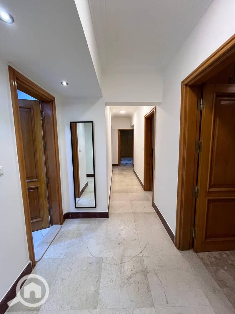 16 7b9fe74f-1bd6-43c2-a389-81ca1161077e. jpeg