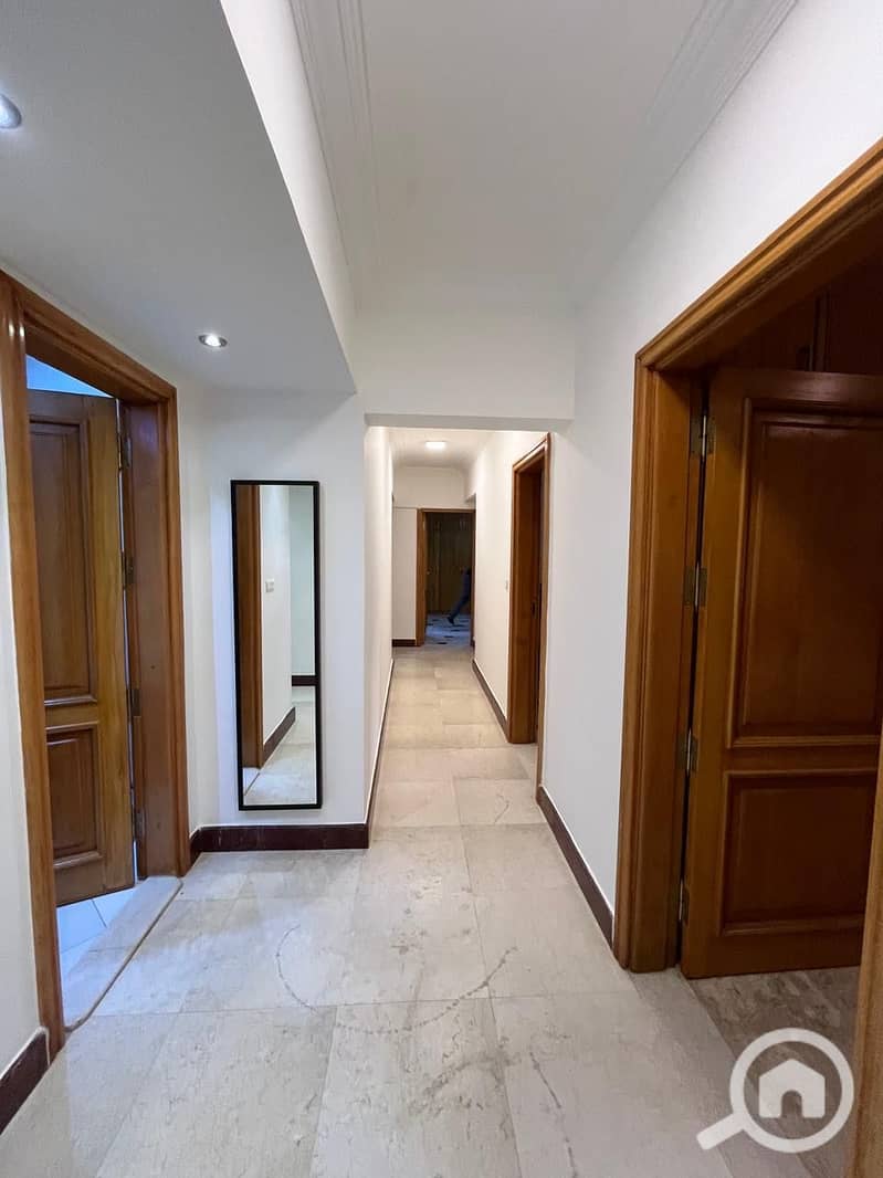 17 90caa1f7-06ca-48e7-814b-1a7a1eadd2e9. jpeg