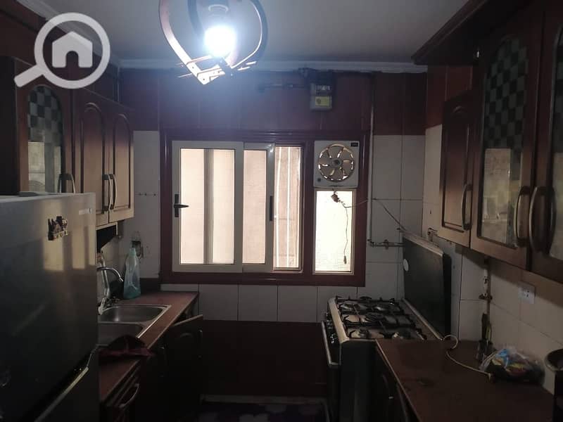 5 e75c9ac0-09a7-46d6-9361-85833e3a6b5d. jpeg