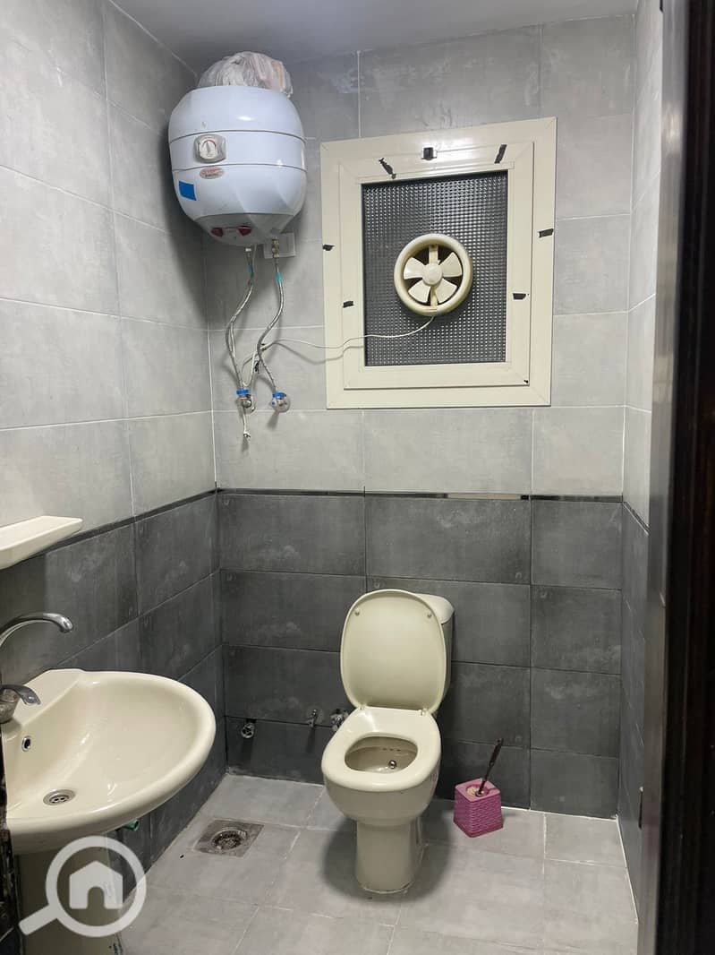 6 9680a263-28d4-44f6-80a3-7110b040ab27. jpeg