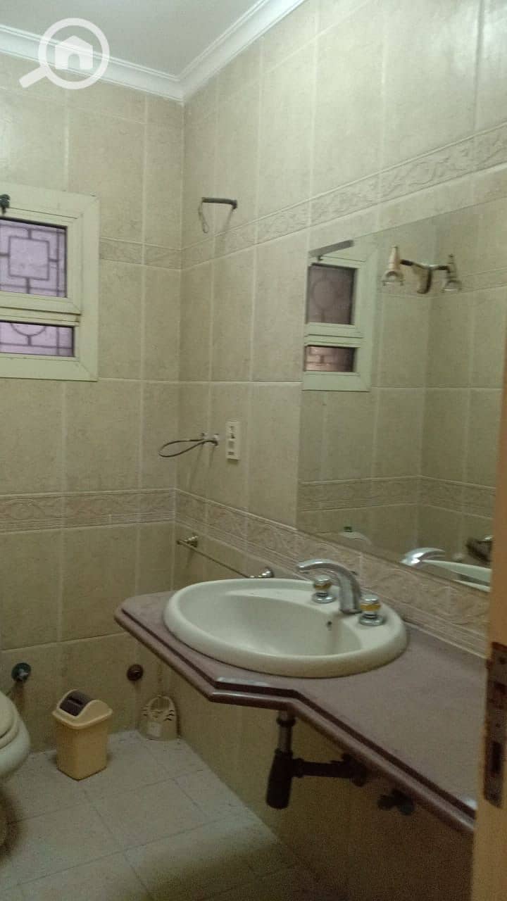 5 32bb9e48-2e61-4853-b12e-1fc4ff30cbbb. jpeg