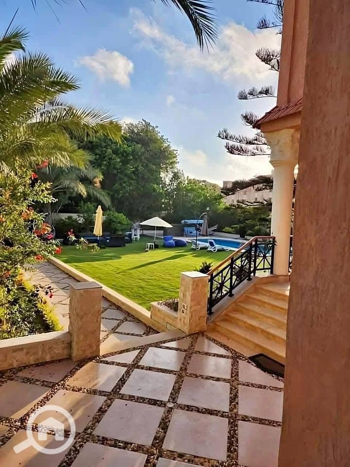 6 594956585_32573099175669709_361911647857214510_n. jpg