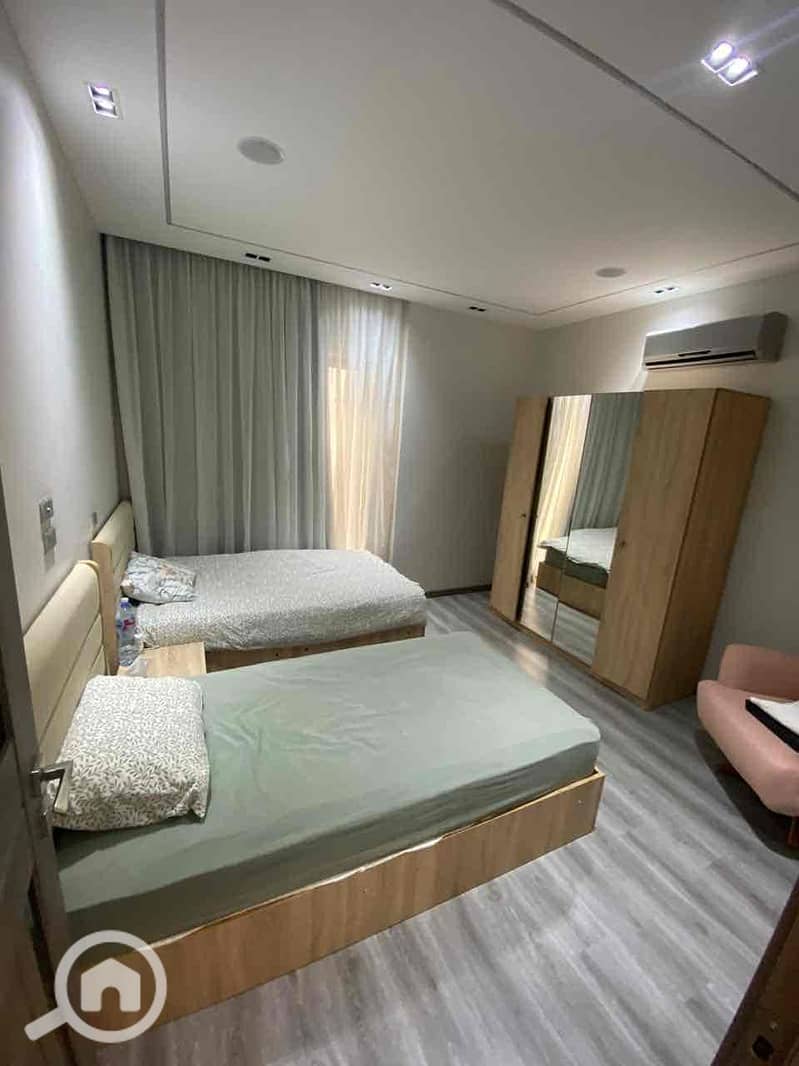 15 86bc17b0-1c0f-4153-b064-8683e772f767. jpg