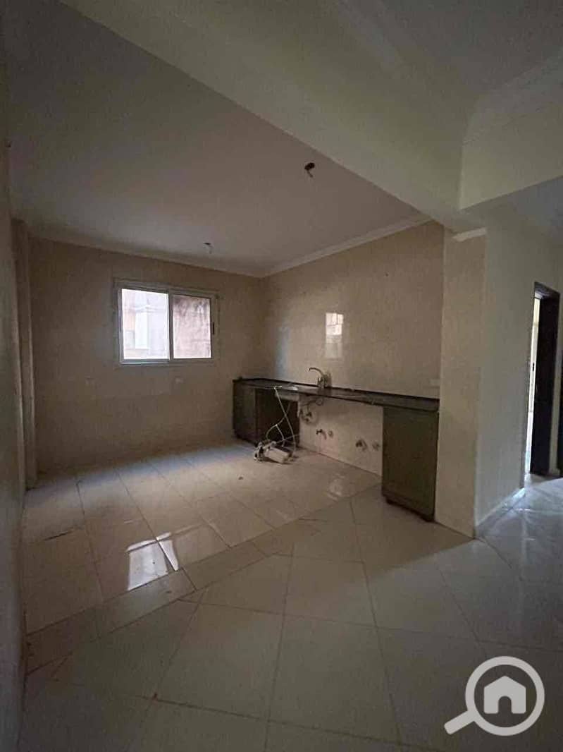 6 67f1dfcd-b946-47dd-a86b-cc254e8386bb. jpg