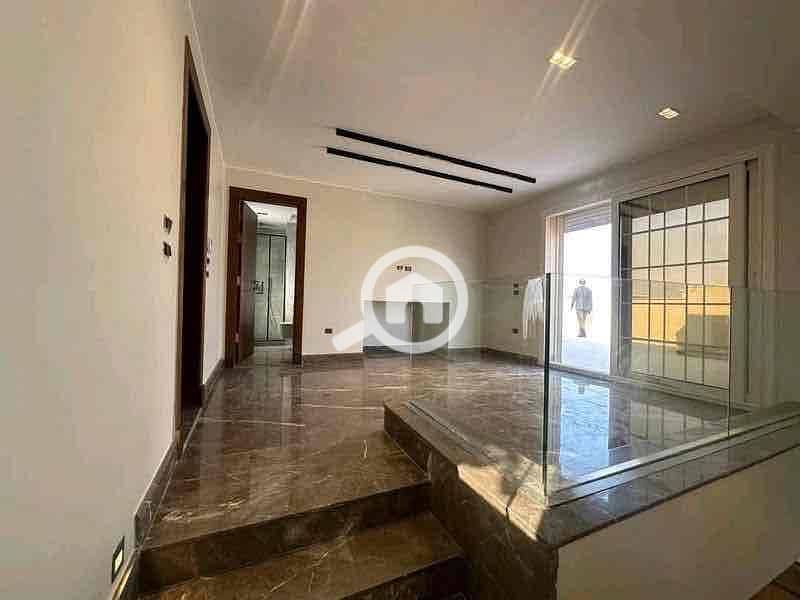 3 dee2e32f-8ee7-4bf6-864e-ecee4a4ccdd5. jpg