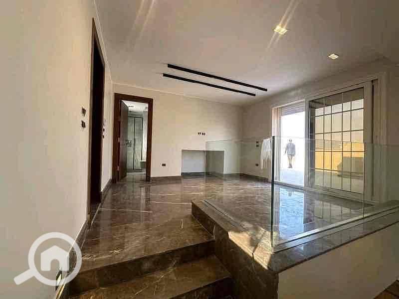 3 dee2e32f-8ee7-4bf6-864e-ecee4a4ccdd5. jpg