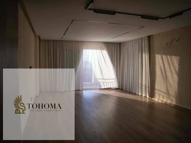 7 d58cf7cd-c73c-424f-99bf-e0853ac50ddc. jpg