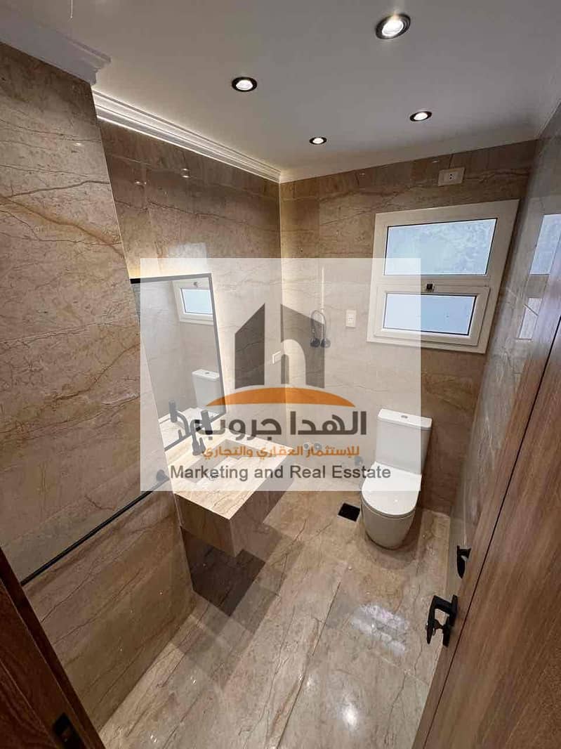 2 03ed7ef5-62ba-4eb6-bd8c-4e84a5d85aaa. jpg