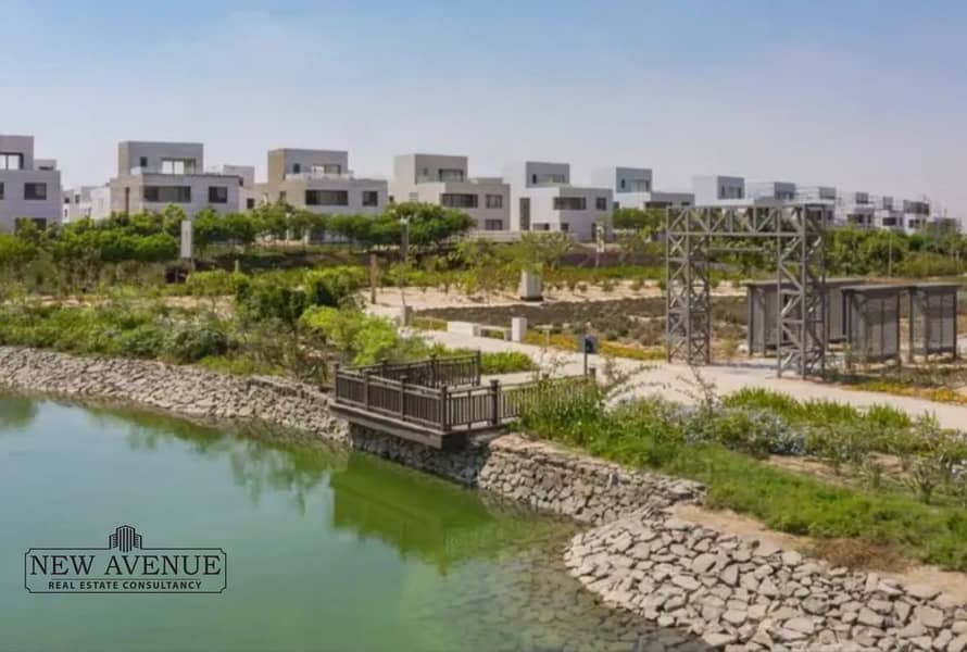 11 b81bddb0-9447-492c-8141-2e65bf211253. jpg