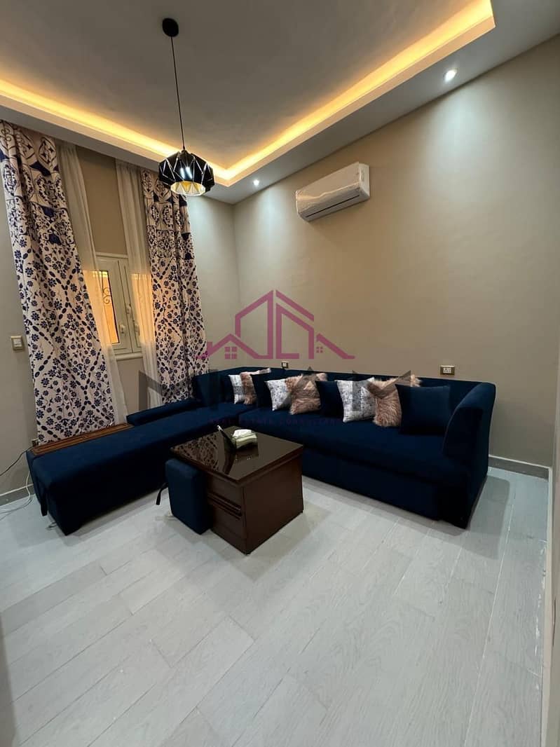 23 photo_6030484583440124926_y. jpg