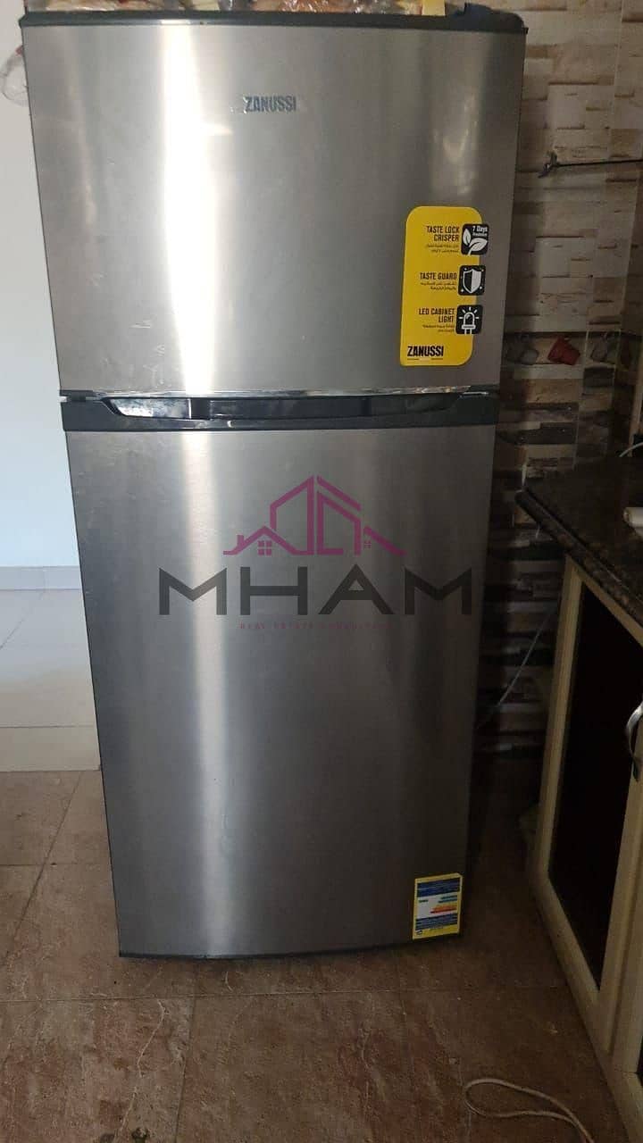 9 photo_6030484583440124884_y. jpg