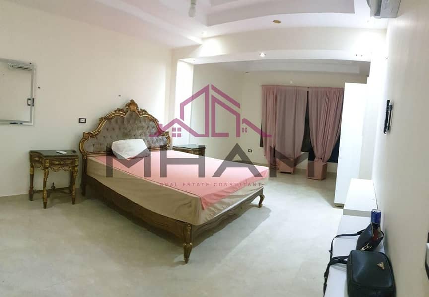 10 photo_6030484583440124845_y. jpg