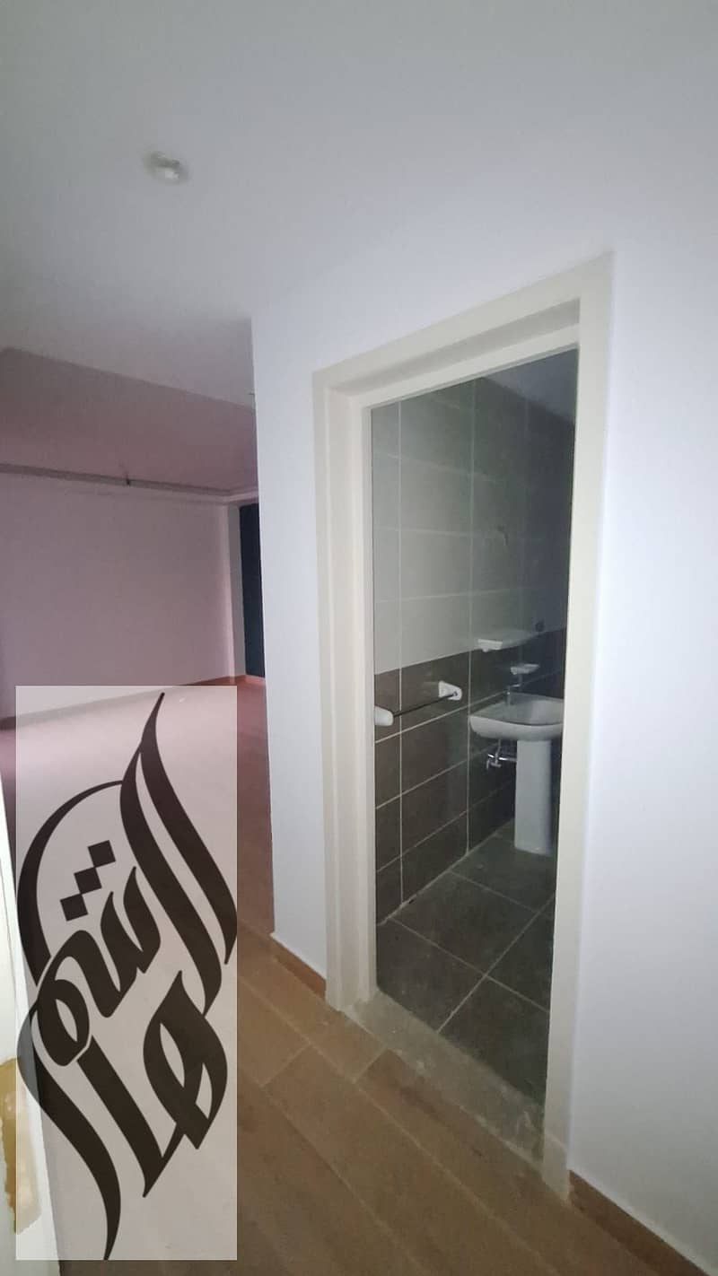 5 WhatsApp Image 2025-12-25 at 4.05. 38 PM. jpeg