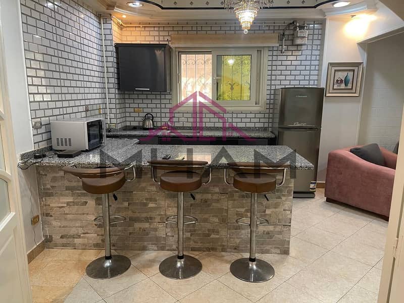 3 photo_6030484583440124816_y. jpg