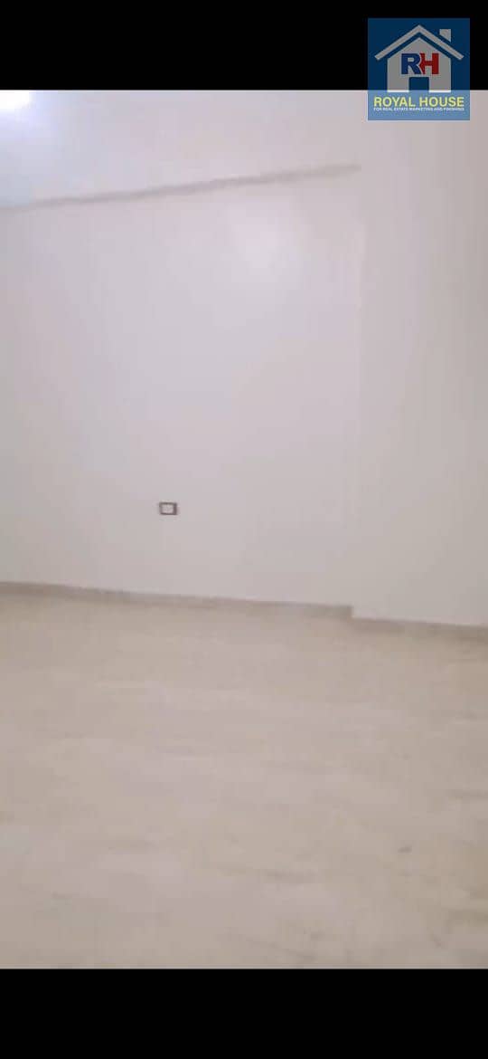 5 WhatsApp Image 2025-12-30 at 11.32. 50 AM. jpeg