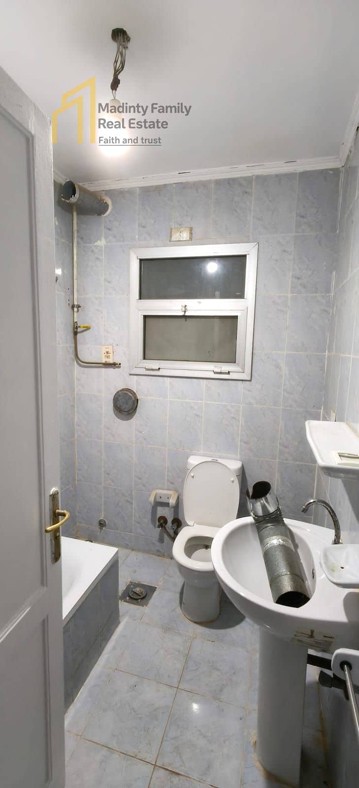 6 5055b0e7-1b38-4d81-addb-b849ca075fba. jpg