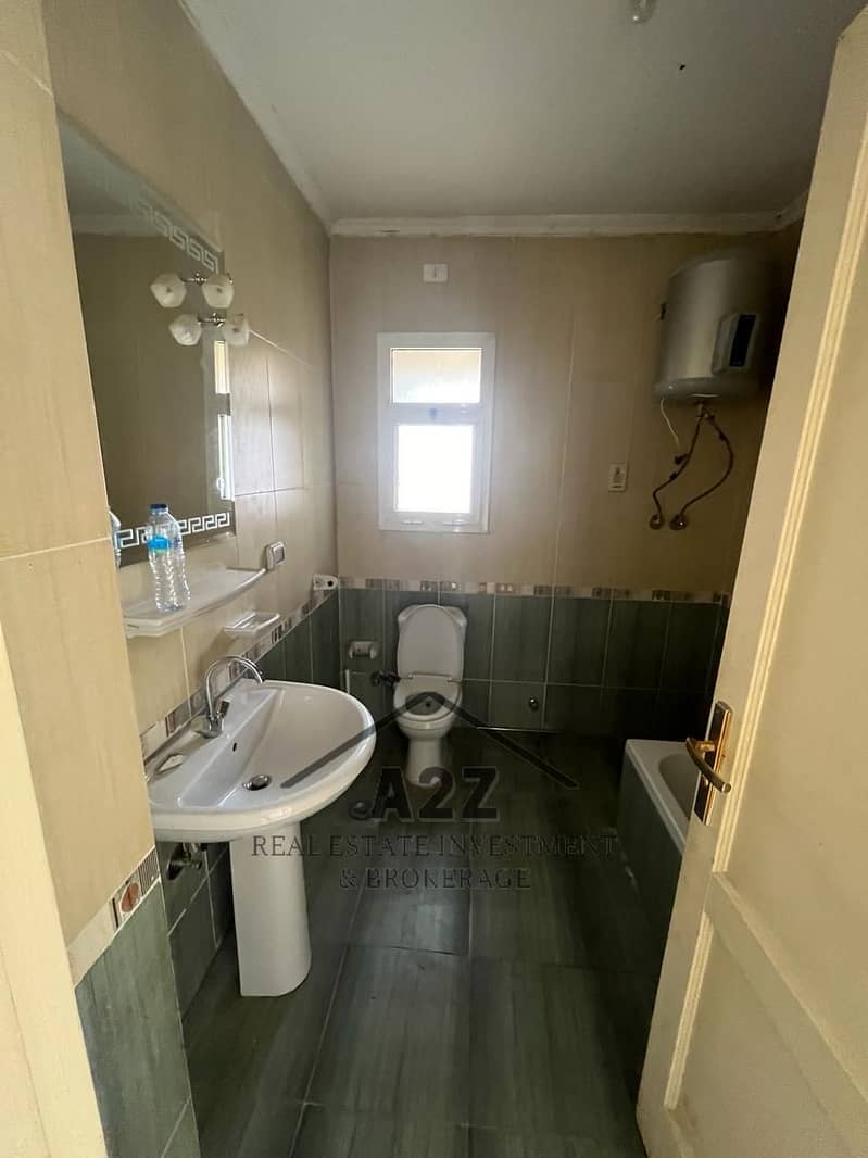 10 a5744032-3148-4247-b691-675983b596a4. jpg