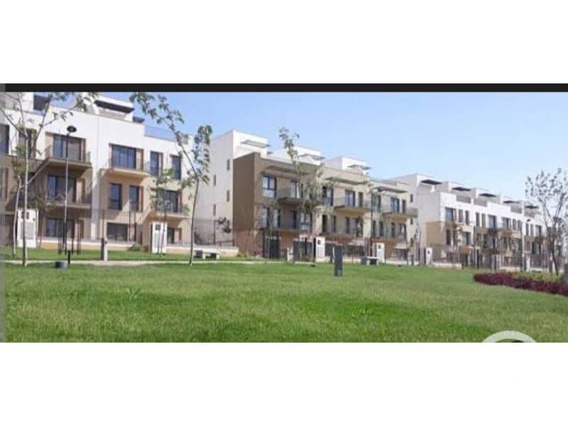 5 25c49e58-4e07-41d5-982a-5f1c9ffddd08. jpg