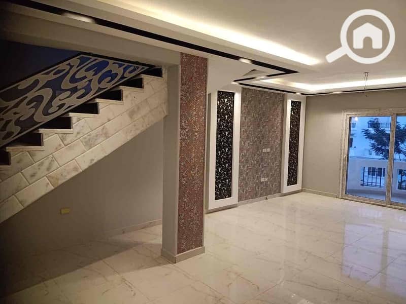 2 eaca7e67-d101-4b3e-b7ec-aae512f1fa88. jpg