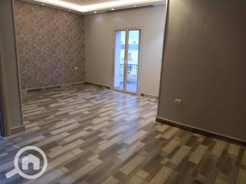 4 41bb3645-bcc0-4699-ba98-40f7b035daa5. jpg