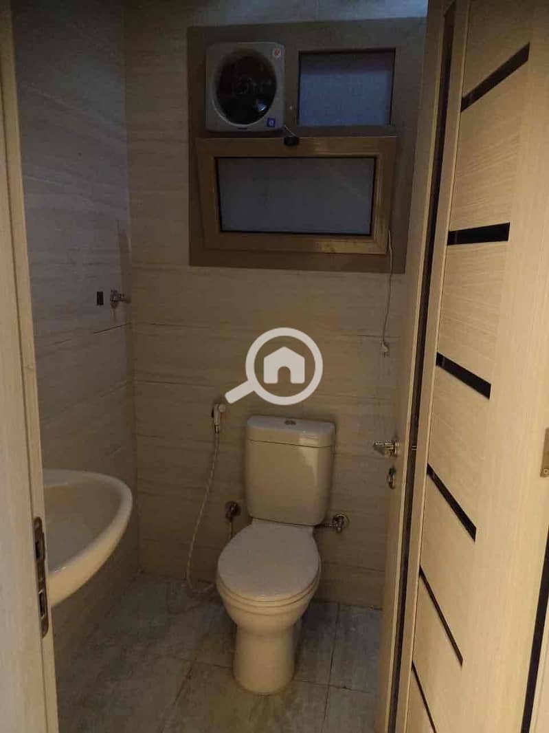 21 27b36d0e-5ed2-4732-86af-1e64e6ad5151. jpg