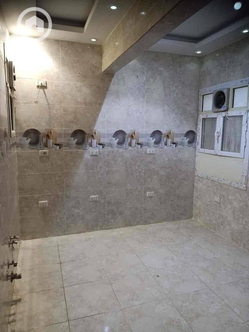 23 2b90b2a7-91ff-47ed-b3b7-fbbc9367fd1e. jpg