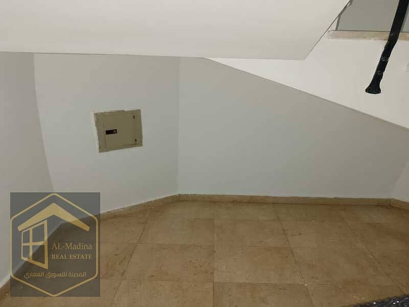 8 WhatsApp Image 2026-01-08 at 19.36. 58 (1). jpeg