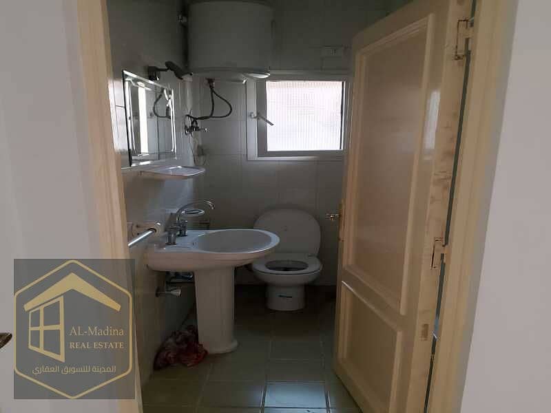 28 WhatsApp Image 2026-01-08 at 19.36. 59 (1). jpeg