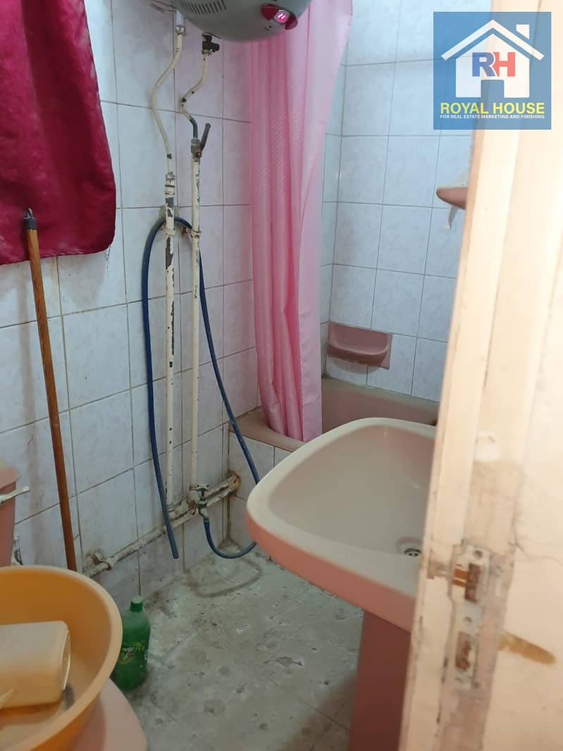 11 dbb08f45-a568-4c79-b478-b4e2b63602b3. jpg