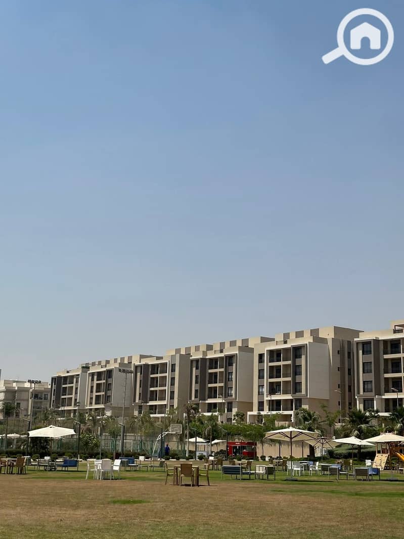 3 FB_IMG_1767028183402. jpg